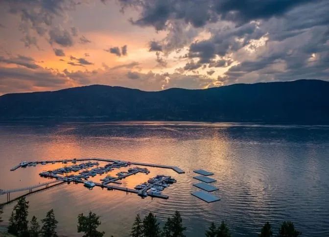 Okanagan lake sunset